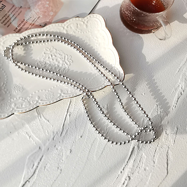 OKBA60364百搭时尚气质灰色珍珠韩版长款项链
特征:单层链, 平面/立体几何图形, 其他形状
标签:圆形 珍珠 珠子 灰色珍珠 半圆形 长款