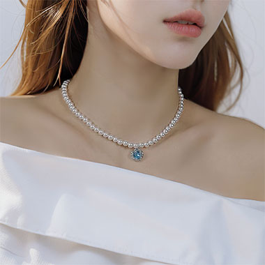 OKBA58004蓝色心形颈链轻奢古风少女仿施家玻璃珍珠项链
特征:
标签: