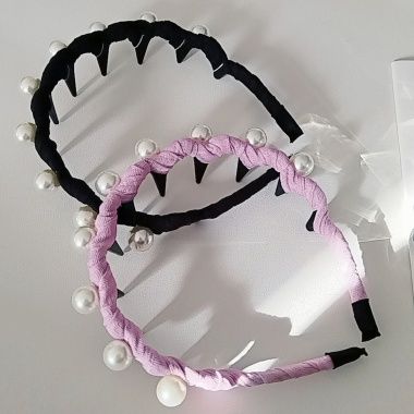 OKBA59099韩版小脸神器珍珠带梳发箍
标签:发箍发带||仿珍珠  布艺