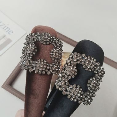 OKBA59174天鹅绒高颅顶瘦脸小脸效果钻钻发箍
标签:发箍发带||布艺